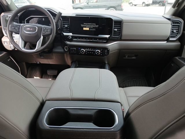 Used 2026 GMC Sierra 3500 SLT w/ SLT Premium Package AWD/4WD image 28
