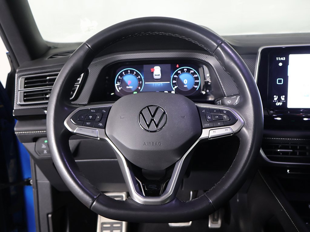 Used 2024 Volkswagen Atlas Cross Sport SEL R-Line image 40