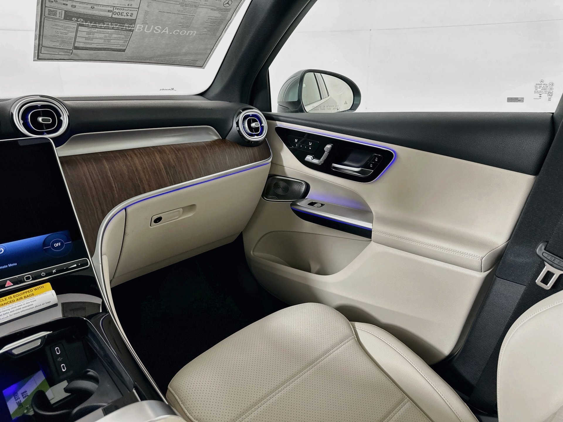 New 2027 Mercedes-Benz GLC 300 4MATIC image 26