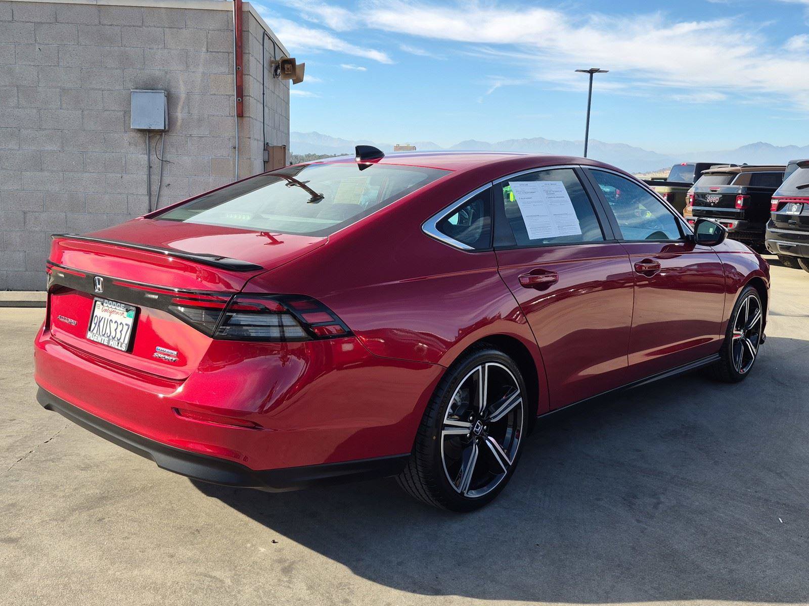 Used 2024 Honda Accord Sport image 6