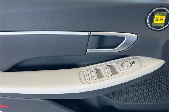 New 2025 Hyundai Sonata SEL image 11