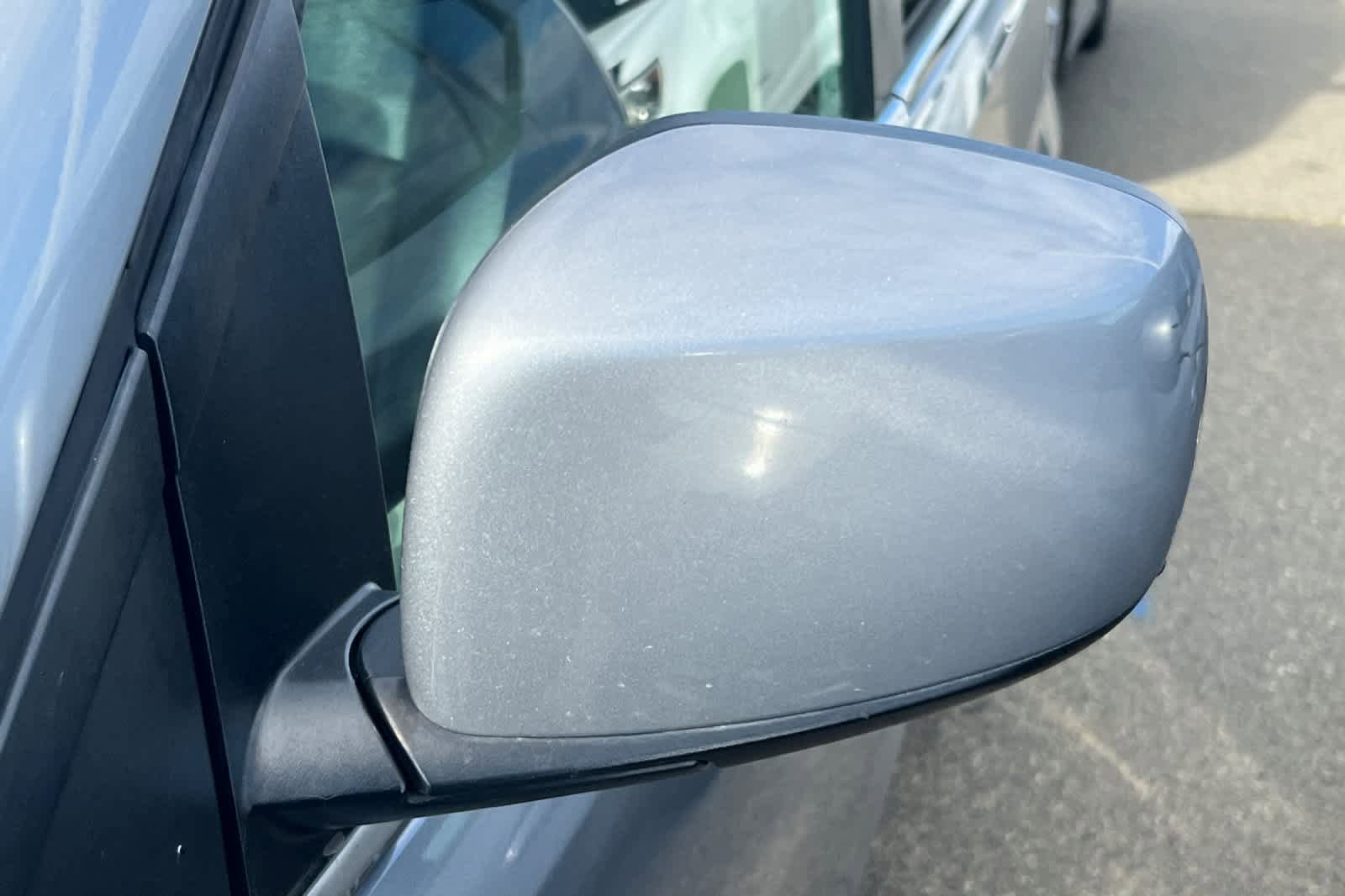 Used 2019 Dodge Grand Caravan SXT image 9