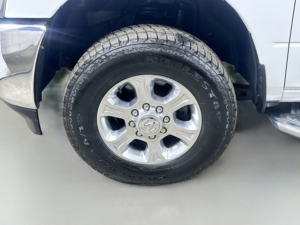 Used 2024 RAM 3500 Big Horn image 8