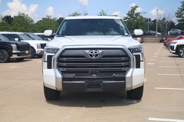 Used 2023 Toyota Tundra Limited AWD/4WD image 4