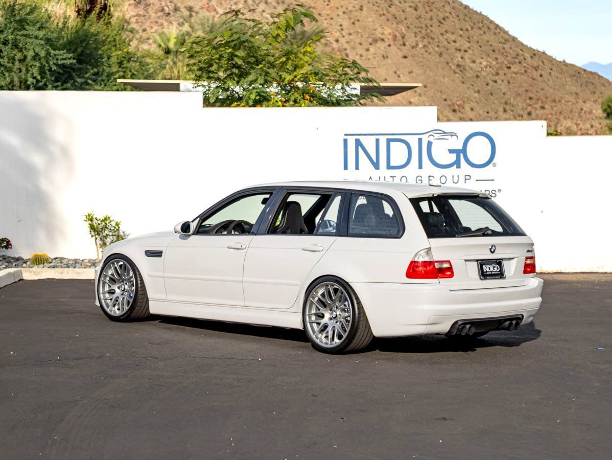 Used 2002 BMW 325i Wagon image 9