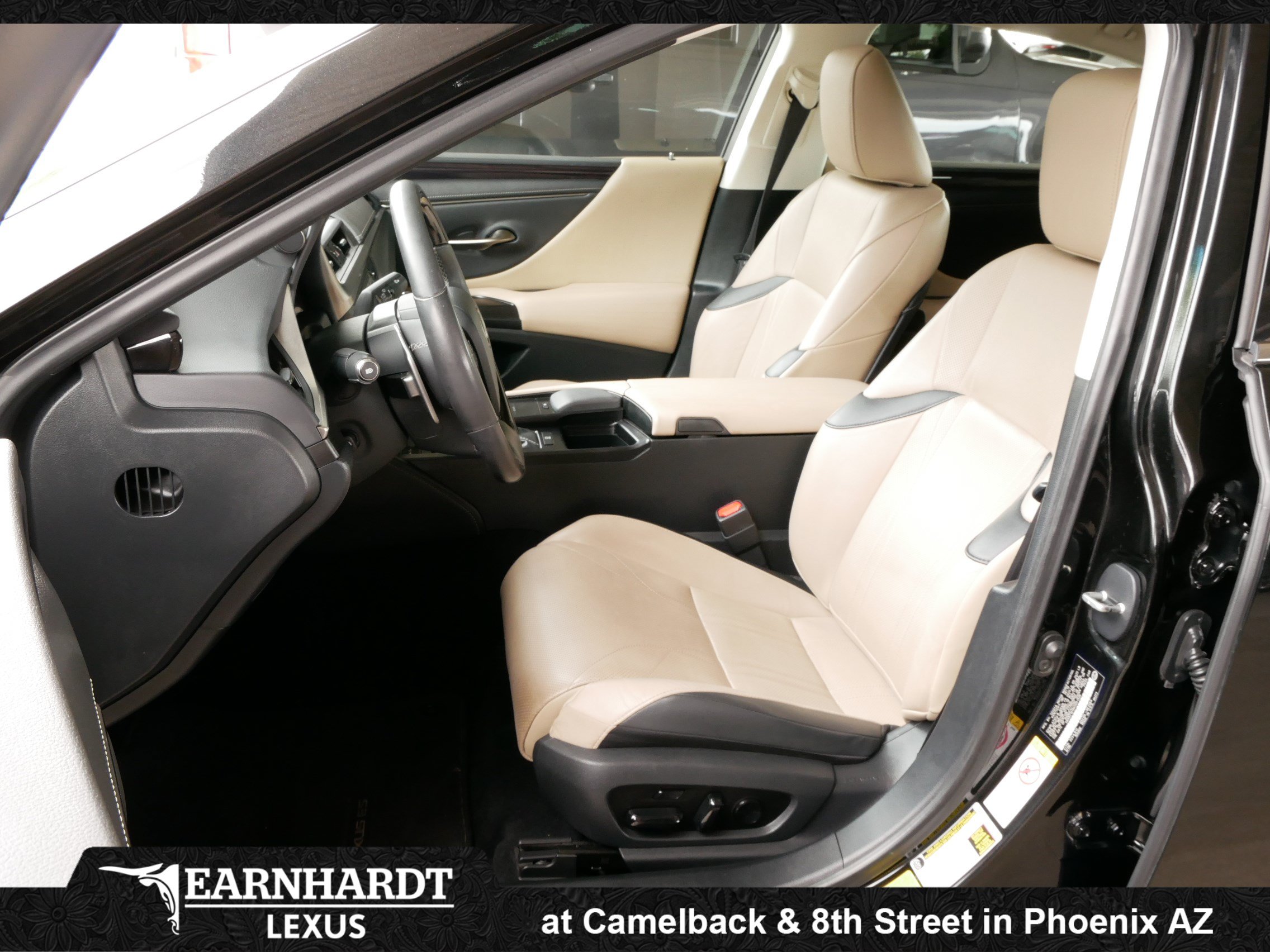 Used 2019 Lexus ES 350 w/ Accessory Package 2 FWD image 2