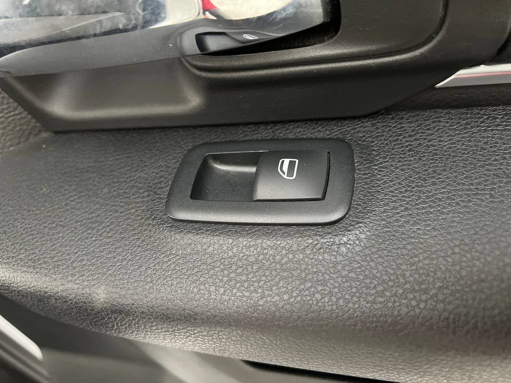 Used 2024 RAM 1500 Warlock AWD/4WD image 24