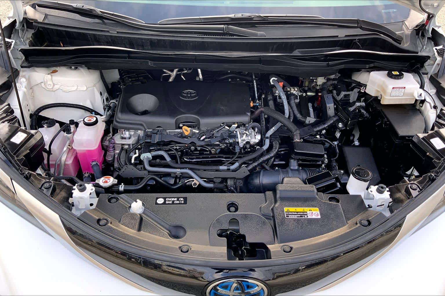 Used 2023 Toyota Sienna XSE w/ XSE Plus Package FWD image 31