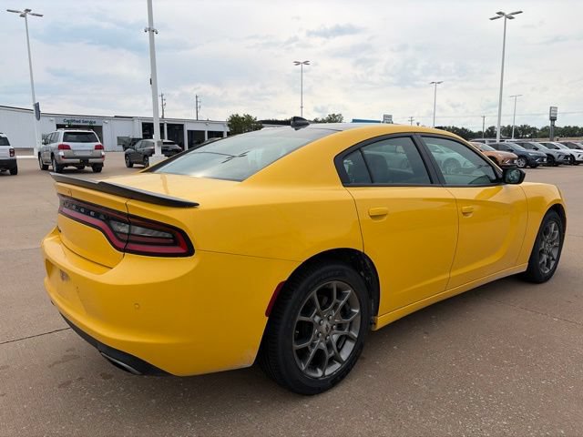 Used 2017 Dodge Charger SXT w/ AWD Plus Group image 3