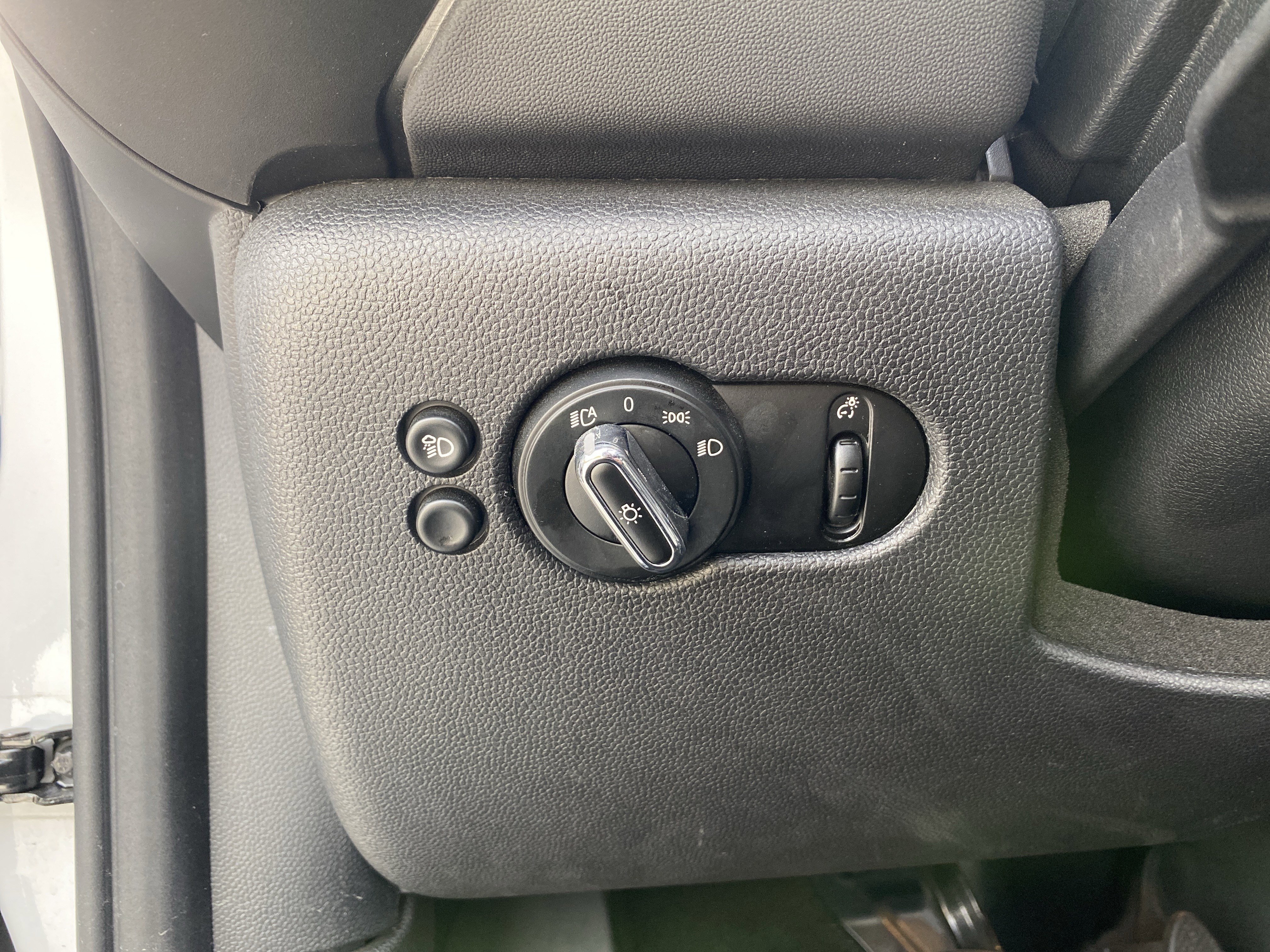 Used 2024 MINI Cooper S image 65