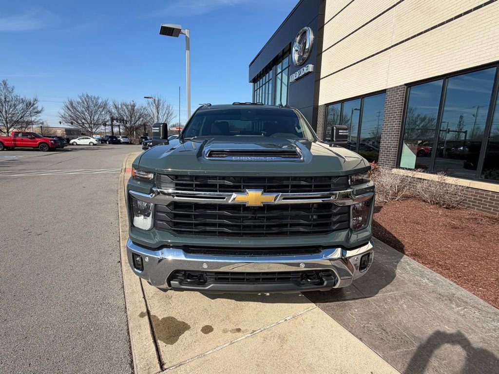 Used 2025 Chevrolet Silverado 2500 LT w/ All Star Edition image 9