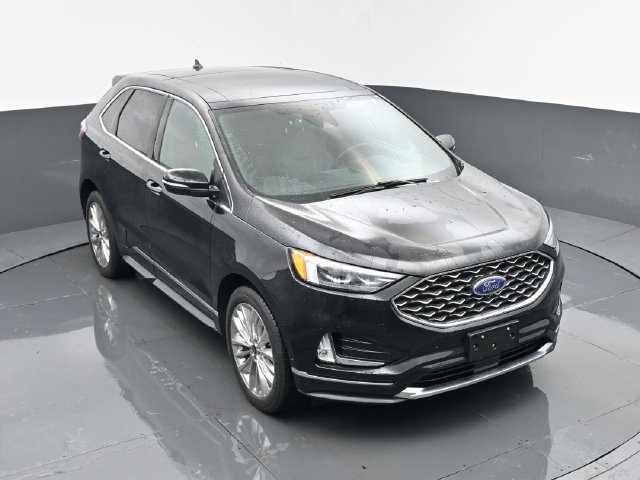 Used 2020 Ford Edge Titanium w/ Equipment Group 301A AWD/4WD image 23