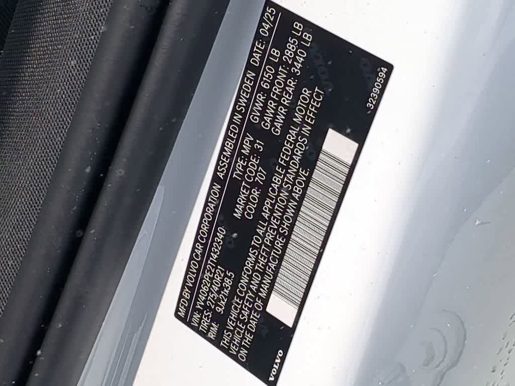 Certified 2026 Volvo XC90 B6 Plus w/ Protection Package Premier AWD/4WD image 32