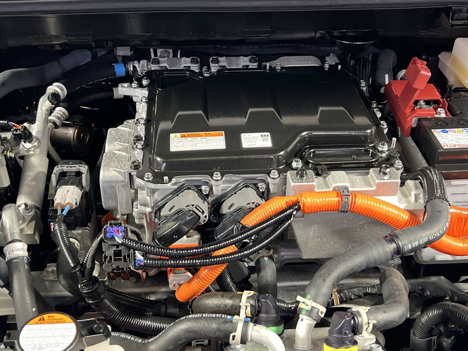 Used 2024 Toyota bZ4X XLE w/ Weather Package image 29