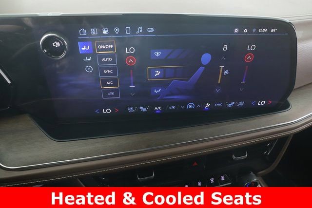 Used 2025 Chevrolet Suburban High Country AWD/4WD image 4