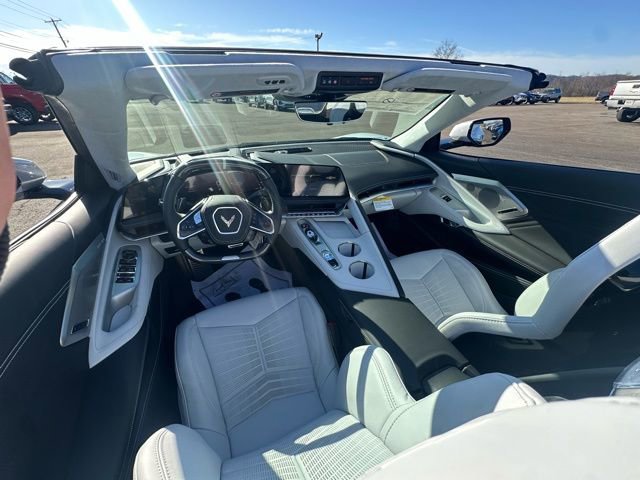 New 2026 Chevrolet Corvette Z06 w/ Z07 Performance Package image 17