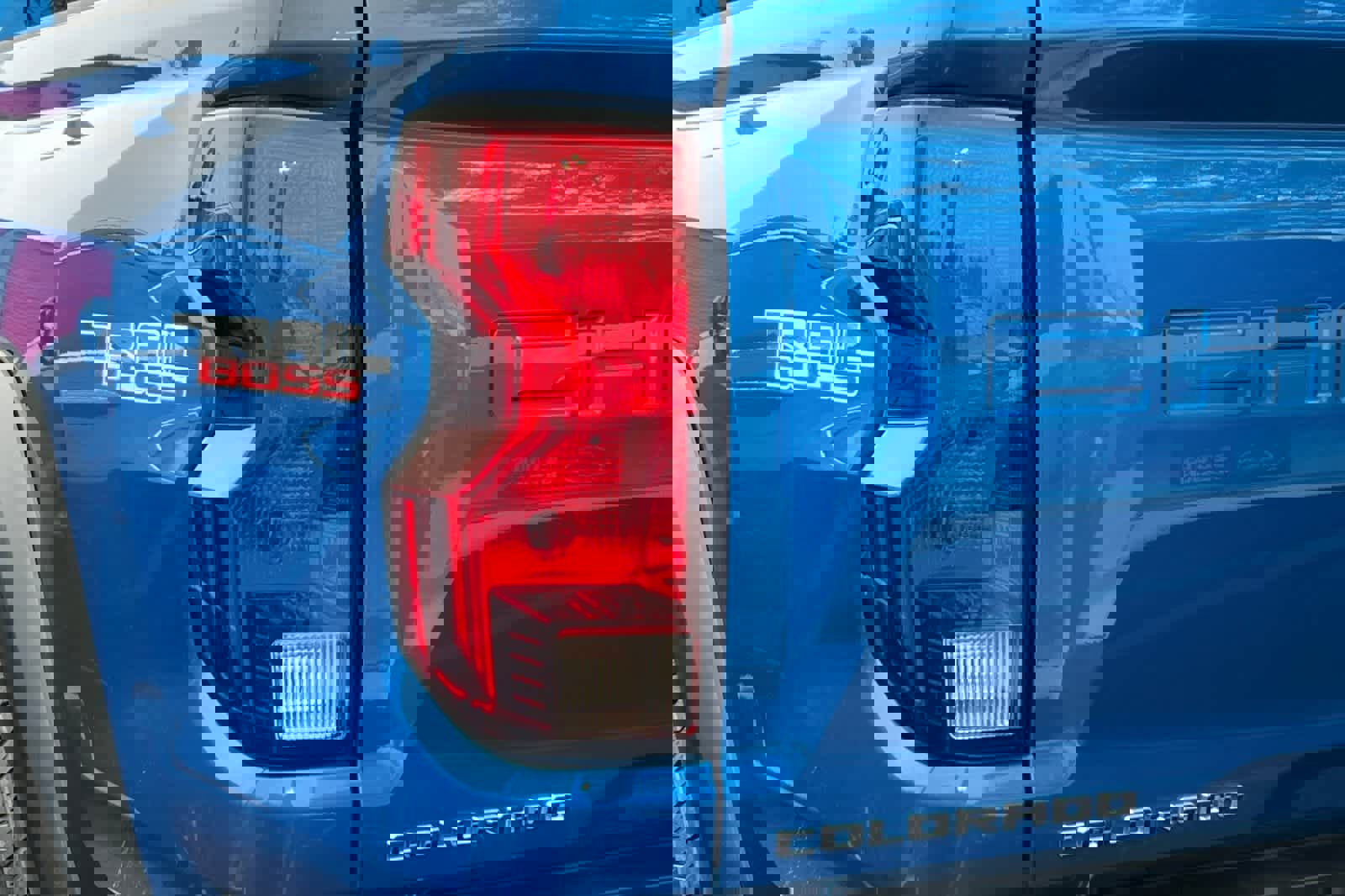 Used 2023 Chevrolet Colorado Trail Boss w/ Advanced Trailering Package image 16