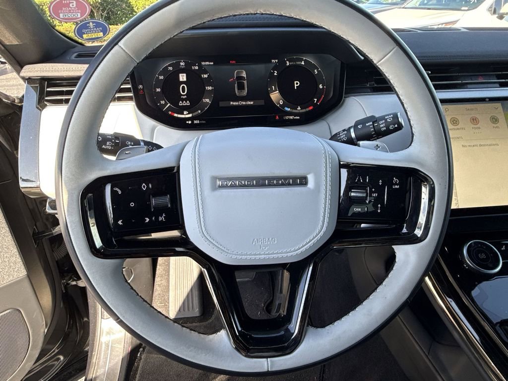 Used 2023 Land Rover Range Rover Sport SE Dynamic image 21