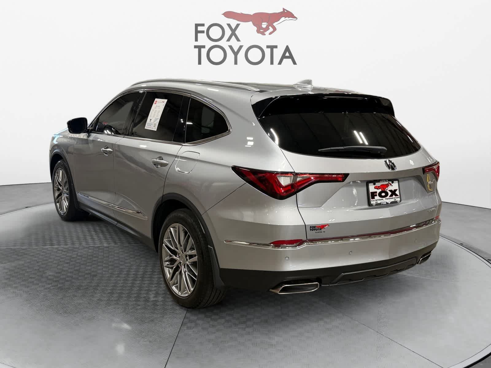 Used 2024 Acura MDX SH-AWD w/ Advance Package image 4