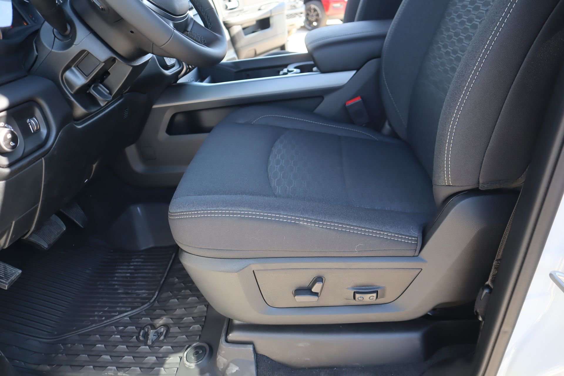 New 2026 RAM 2500 Big Horn image 12