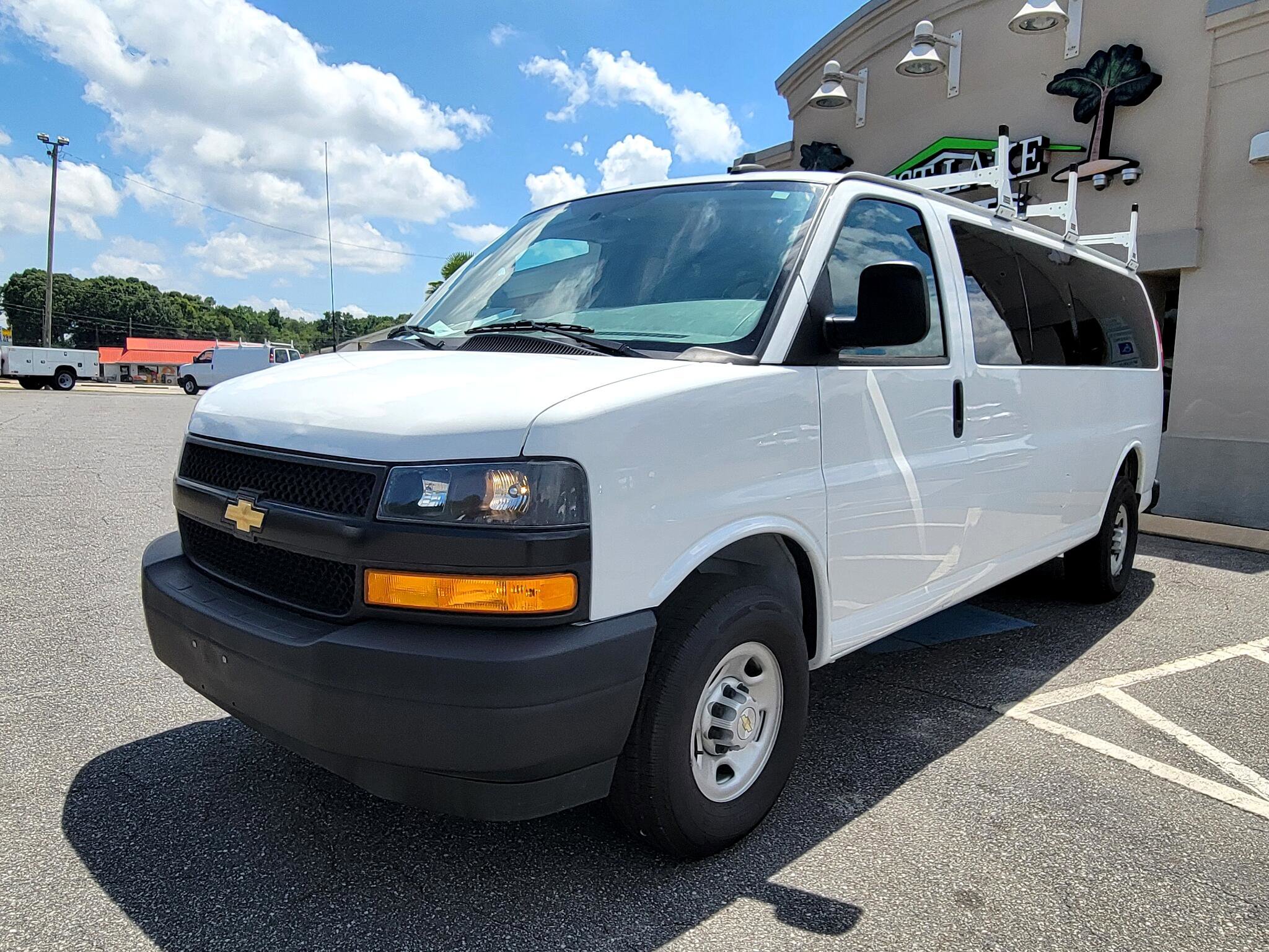 Used 2023 Chevrolet Express 3500 LS image 5