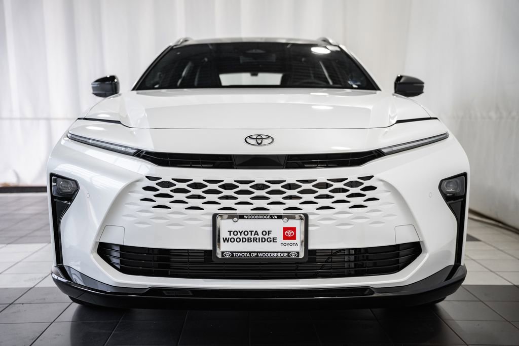 New 2026 Toyota Crown Signia image 2