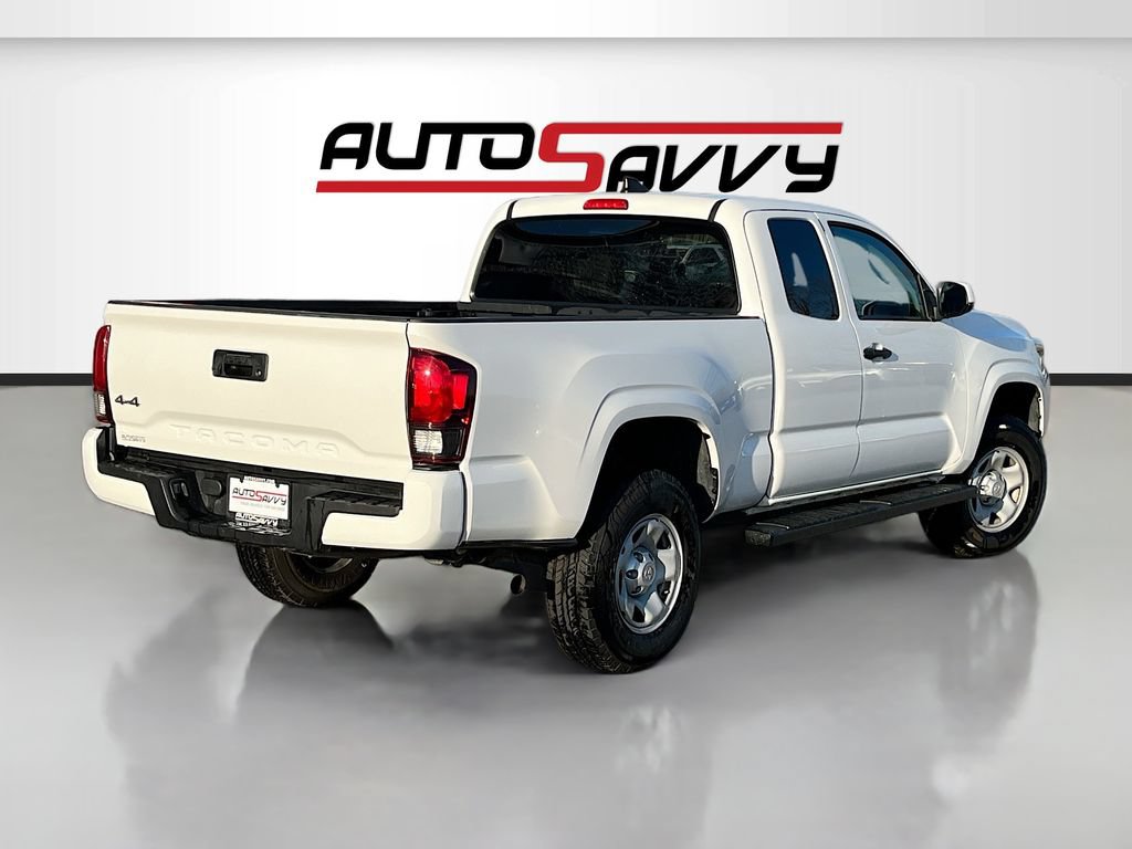 Used 2023 Toyota Tacoma SR AWD/4WD image 7
