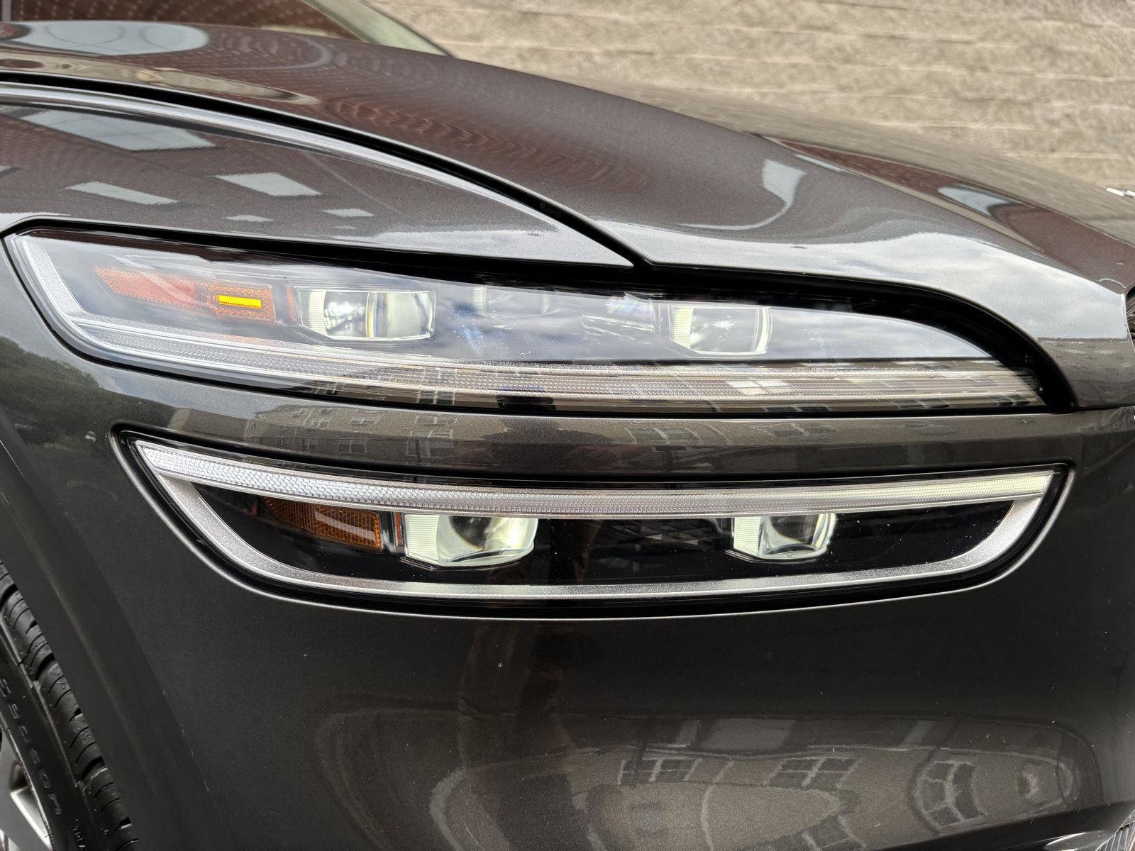 Used 2024 Genesis GV70 2.5T w/ Advanced Package AWD/4WD image 6