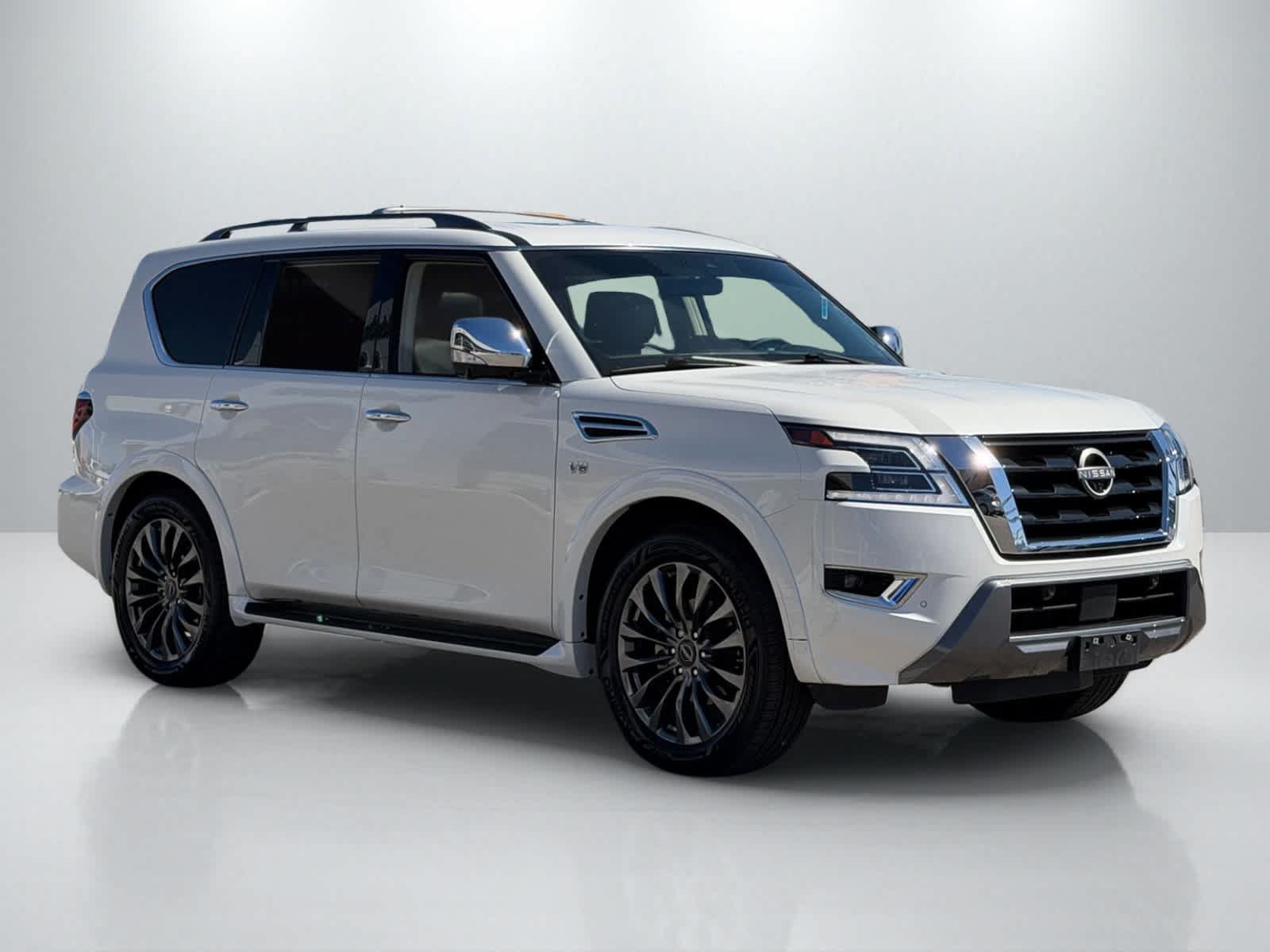 Used 2022 Nissan Armada Platinum w/ Captain's Chairs Package RWD image 10