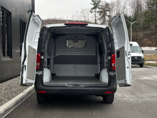 Used 2022 Mercedes-Benz Metris image 45