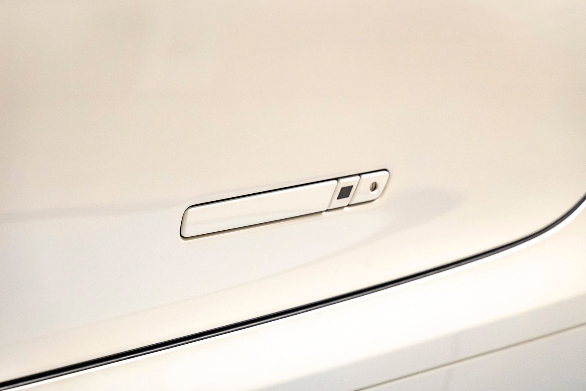 Used 2011 Mercedes-Benz SLS AMG image 28