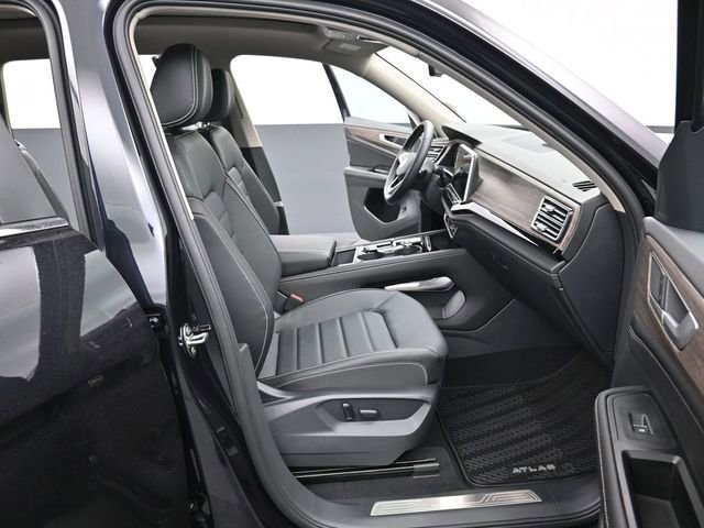 New 2026 Volkswagen Atlas SEL image 14