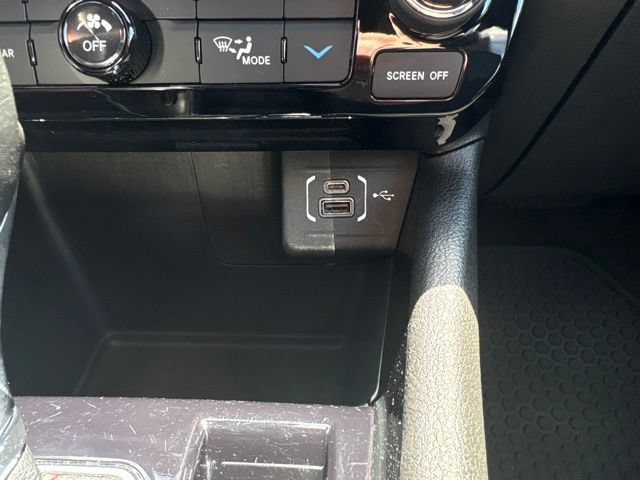 Used 2025 Jeep Compass Trailhawk AWD/4WD image 35