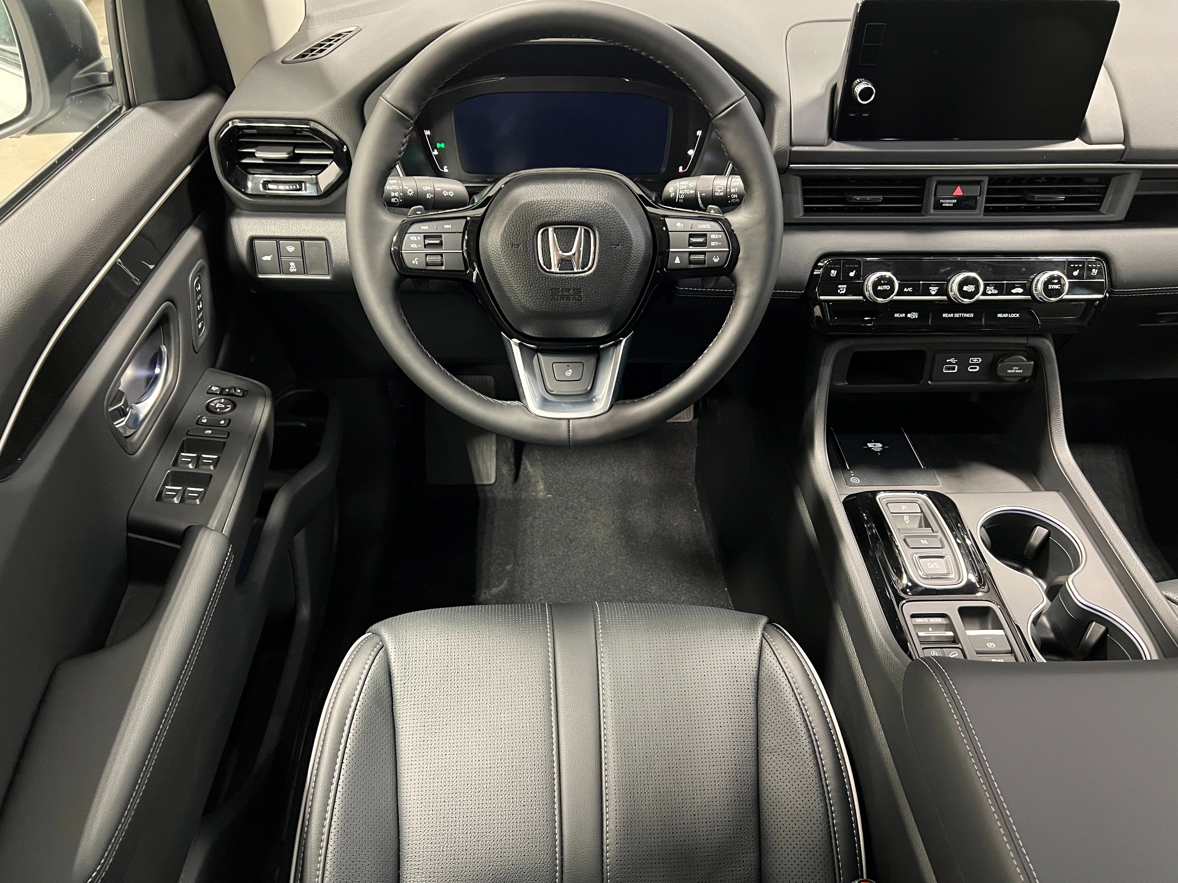 New 2025 Honda Pilot Elite image 18