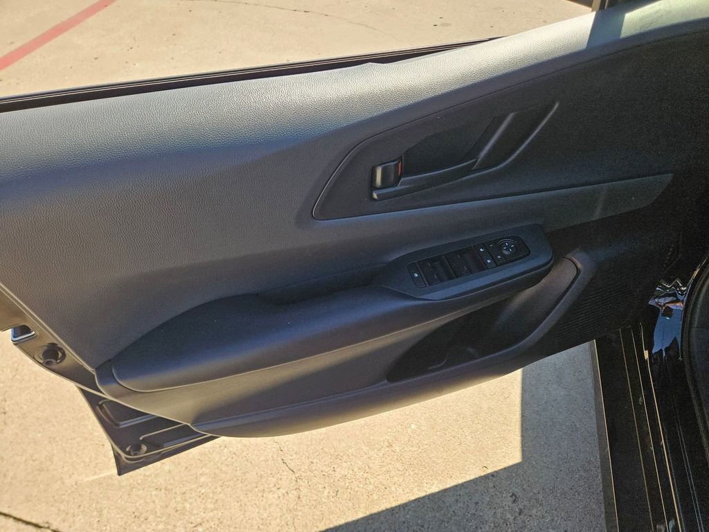 Used 2024 Toyota Prius LE image 14