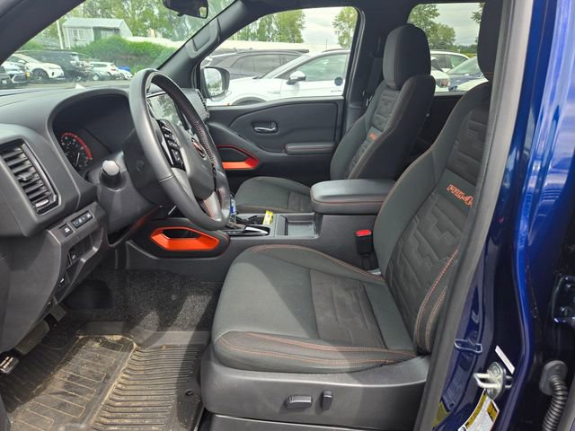 Used 2022 Nissan Frontier PRO-4X w/ Technology Package AWD/4WD image 10