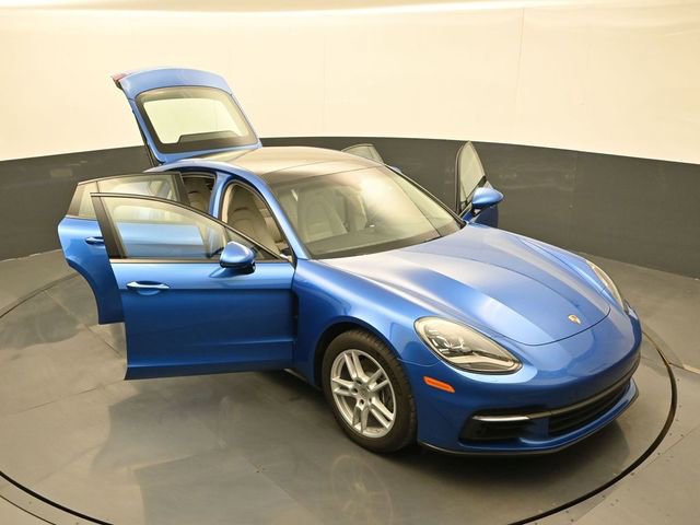Certified 2017 Porsche Panamera 4 image 32