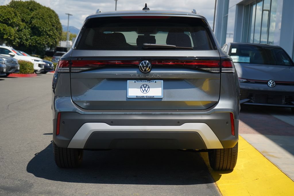 New 2026 Volkswagen Tiguan SE FWD image 4