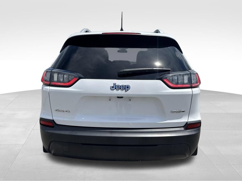 Used 2020 Jeep Cherokee Latitude Plus w/ Cold Weather Group AWD/4WD image 6