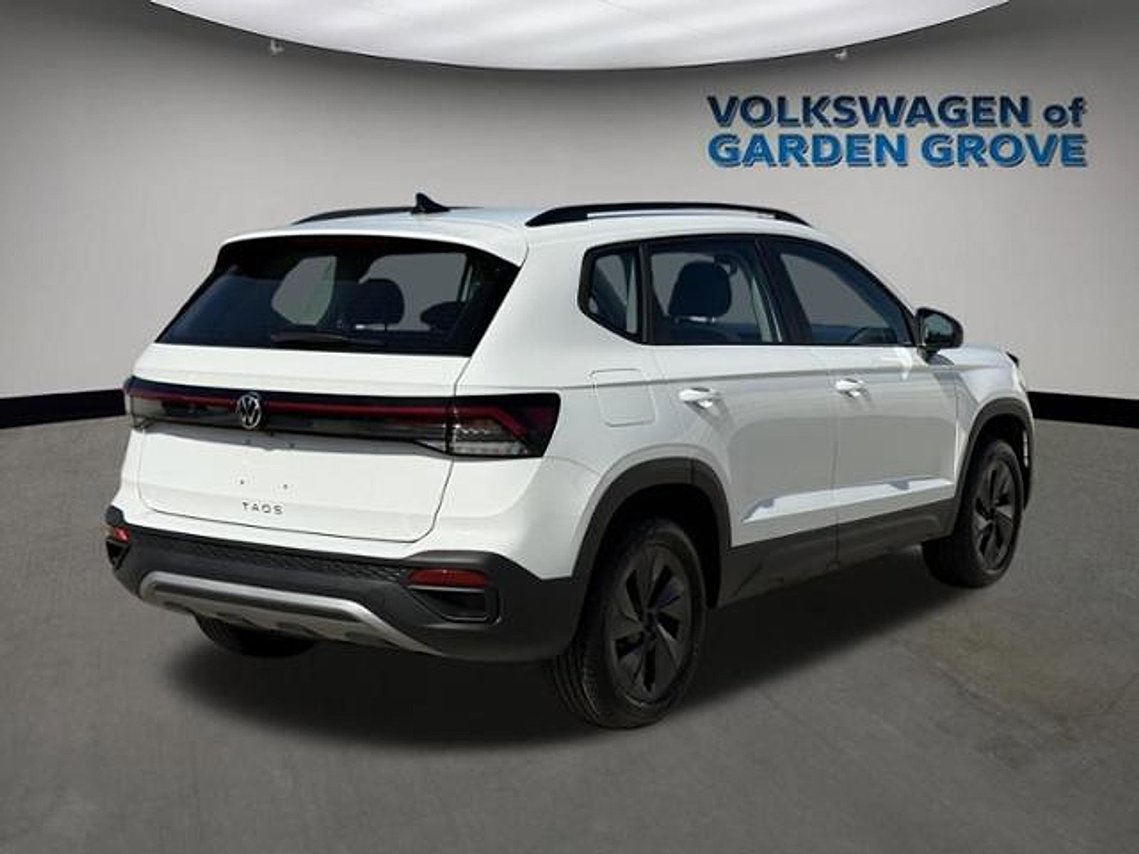 New 2026 Volkswagen Taos S FWD image 7