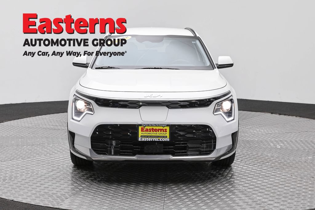 Used 2024 Kia Niro Wind w/ Wind Preserve Package FWD image 4
