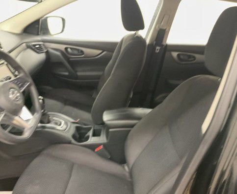 Used 2020 Nissan Rogue Sport S w/ Appearance Package AWD/4WD image 2