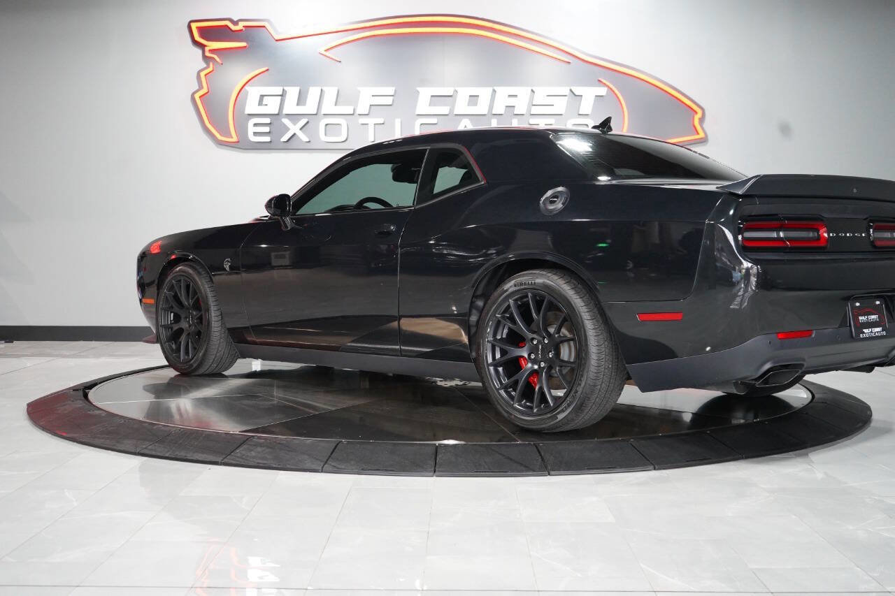 Used 2015 Dodge Challenger SRT Hellcat image 8