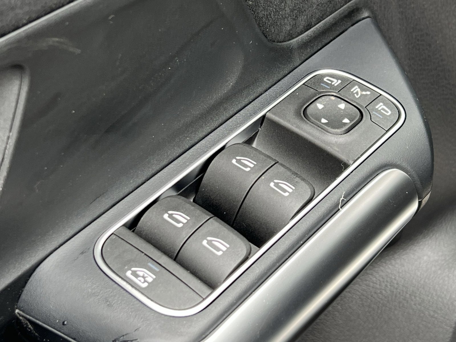 New 2026 Mercedes-Benz GLA 250 4MATIC image 13