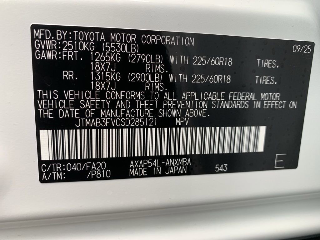 New 2025 Toyota RAV4 SE image 31