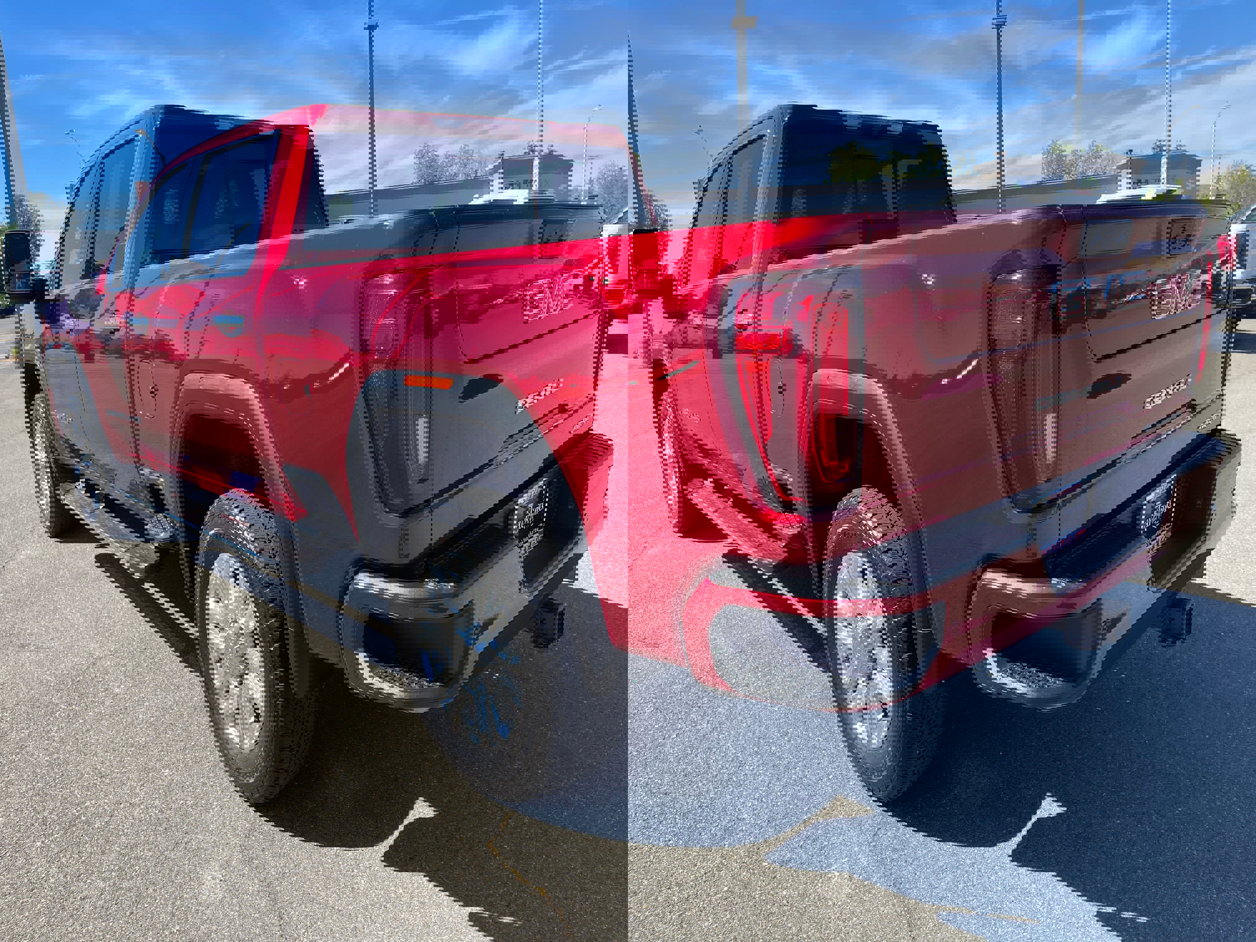 Used 2022 GMC Sierra 3500 Denali image 7