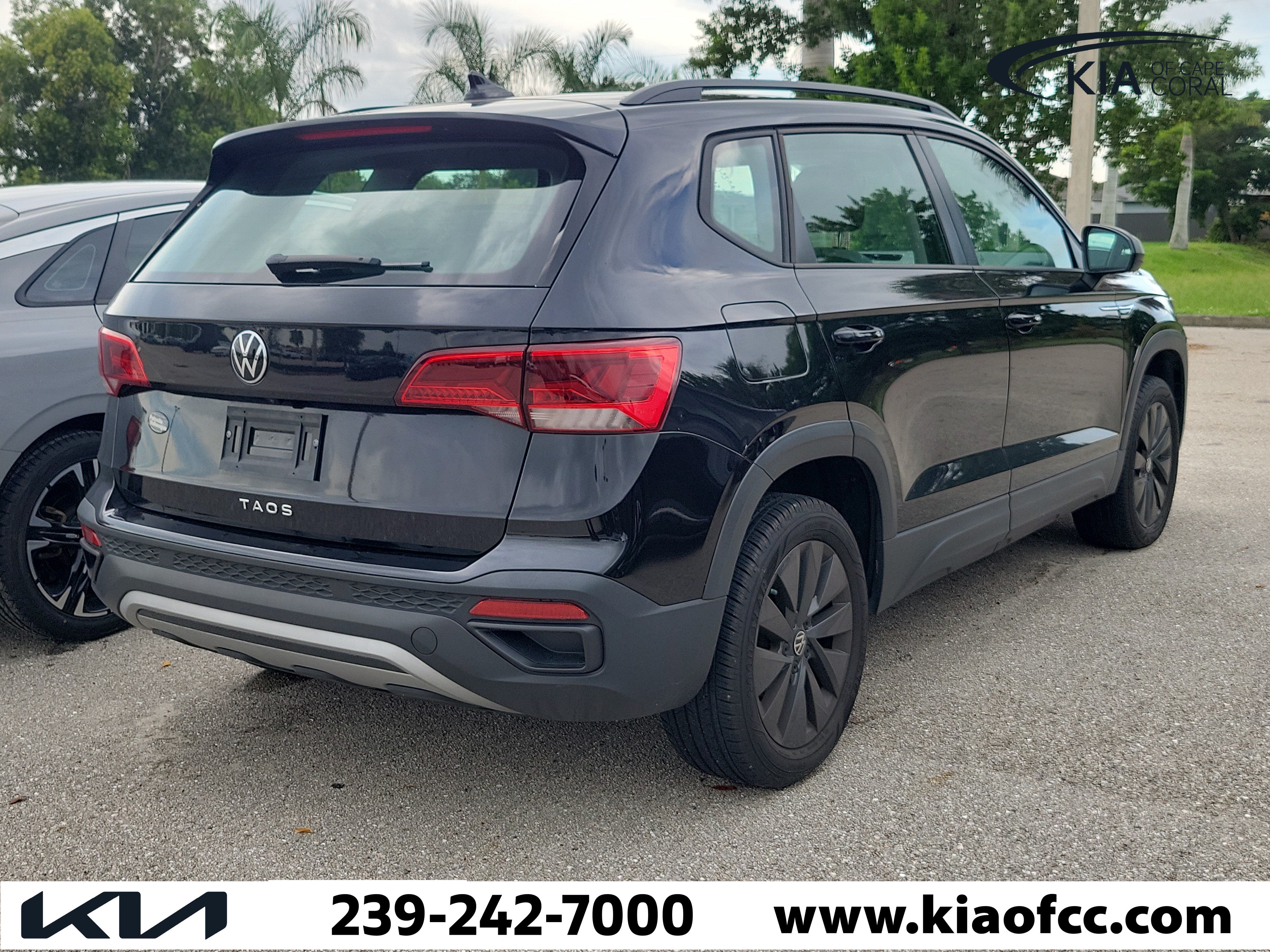 Used 2024 Volkswagen Taos S FWD image 6