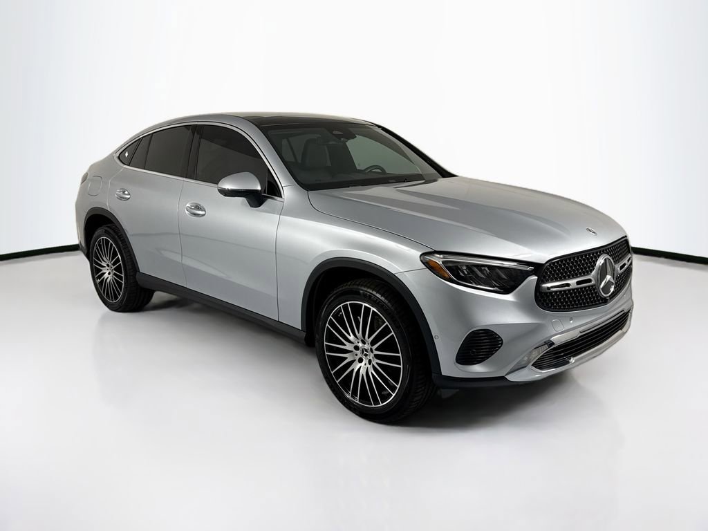 Certified 2026 Mercedes-Benz GLC 300 4MATIC image 3