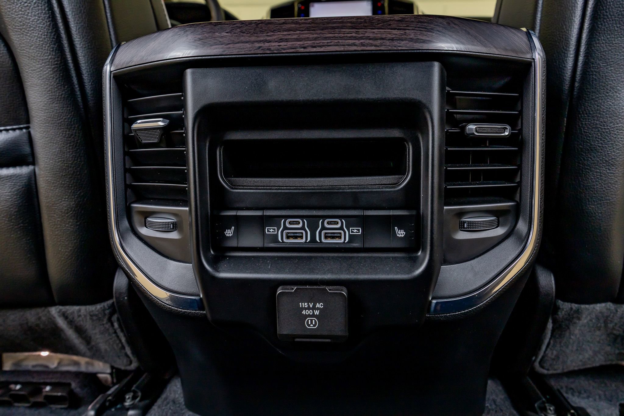 Used 2025 RAM 1500 Laramie w/ Laramie Southwest Edition AWD/4WD image 33