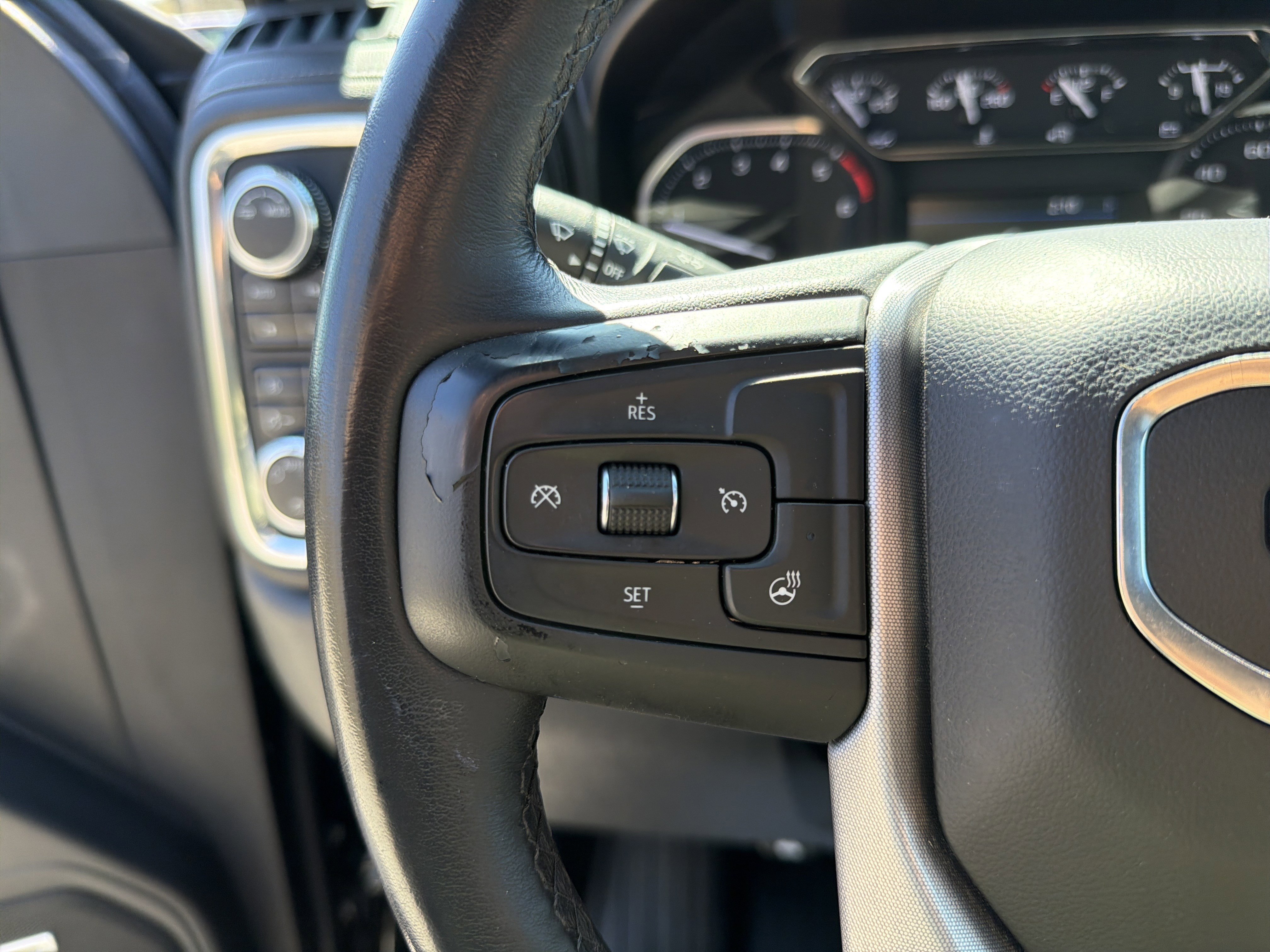 Used 2021 GMC Sierra 1500 Elevation w/ Preferred Package image 30